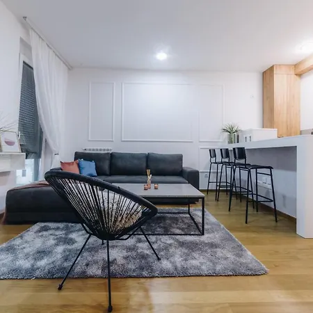 Lust Premium Apartment