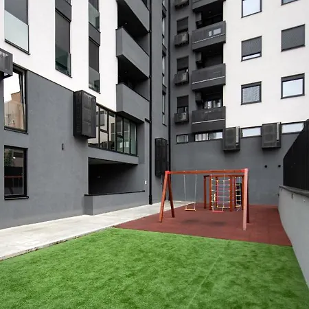 Apartment Lust Premium